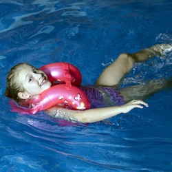 泳乐宝 第七代蛇形泳圈 宝宝儿童到成人 加厚环型充气游泳圈救生圈 M码红身高135-155cm