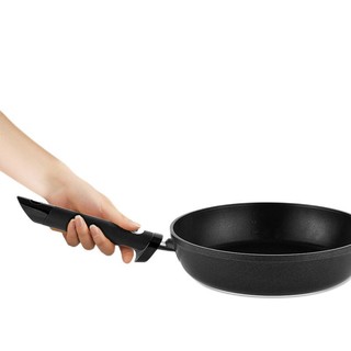 Fissler 菲仕乐 小黑锅舒适系列 煎锅(24cm、不粘、有涂层、铝合金、黑色)