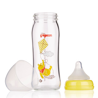Pigeon 贝亲 Disney自然实感系列 AA156 玻璃彩绘奶瓶 240ml 维尼飞翔款 3月+