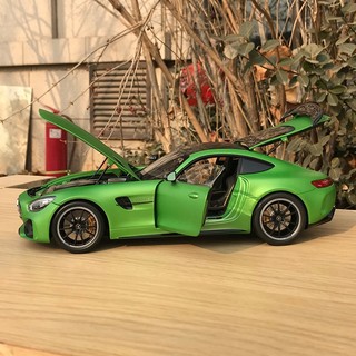 Almost Real 1/18 2017款奔驰AMG GTR 哑光绿色