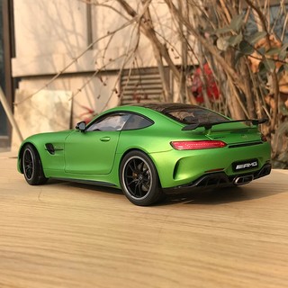 Almost Real 1/18 2017款奔驰AMG GTR 哑光绿色