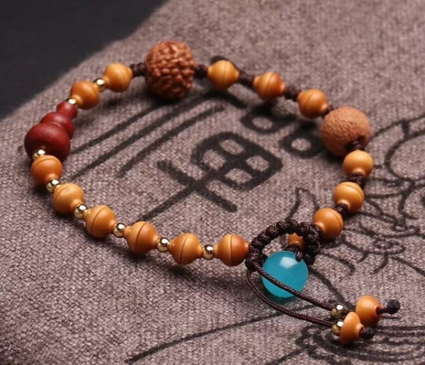 橄榄核纯手工编织手链6mm