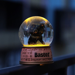 大英博物馆 盖亚·安德森猫系列 灯光水晶球摆件 金字塔灯光款