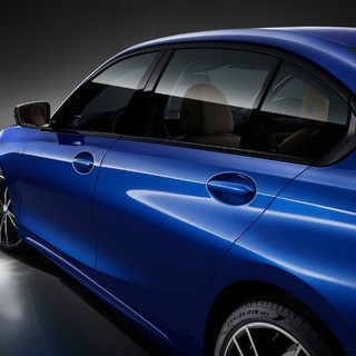 BMW 宝马 3系 22款 330Li xDrive M运动曜夜套装