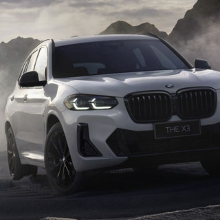 BMW 宝马 X3 22款 xDrive 30i 尊享型M曜夜套装