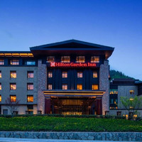 九寨鲁能希尔顿花园酒店 花园大/双床客房