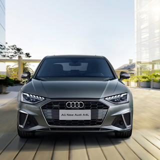 Audi 一汽-大众奥迪 A4L 22款 40 TFSI 豪华动感型