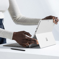 微软Surface Pro8 二合一平板电脑/笔记本电脑