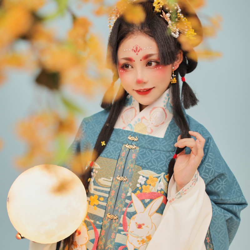 引发热议,对此你怎么看?_汉服_什么值得买