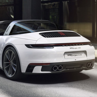 PORSCHE 保时捷 911 22款 Targa 4S