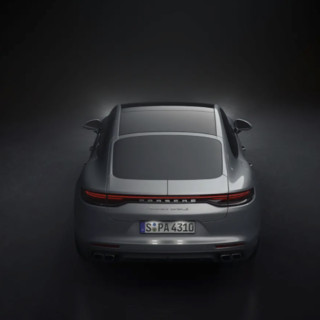 PORSCHE 保时捷 Panamera