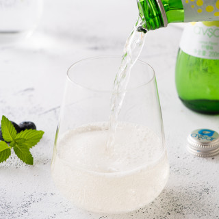 土耳其进口hamu矿泉气泡水avsar巴黎汽玻璃瓶网红饮料整箱批特价西瓜