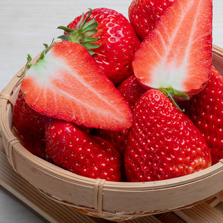 BERRY BRIGADE 莓旅 丹东99草莓 单果15-25g 1.5kg