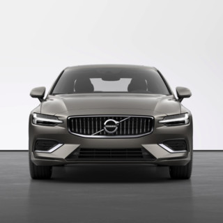 VOLVO 沃尔沃 S60 22款 B4 智远豪华版