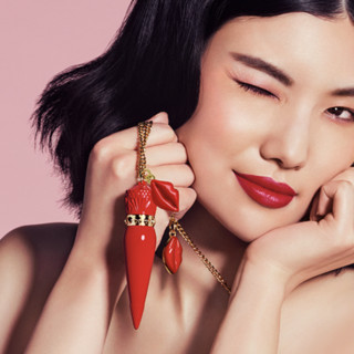 Christian Louboutin 丝绒哑光唇膏礼盒装 #001M Rouge Louboutin路铂廷红 红色外壳 3.8g