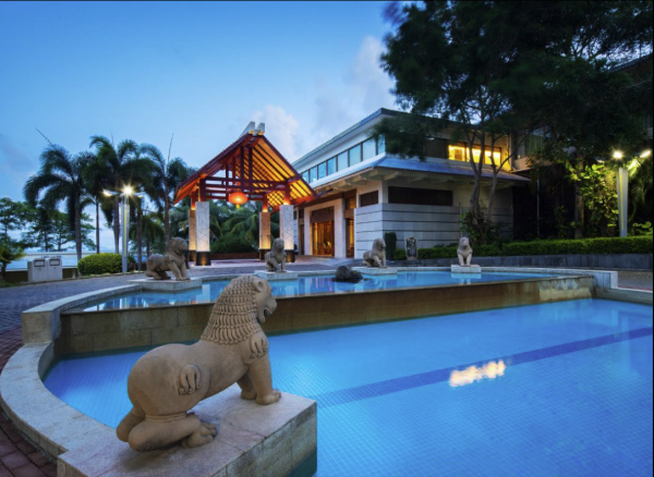 周末不加价三亚南山休闲会馆海景酒店高级海景大床房1晚含早双人南山