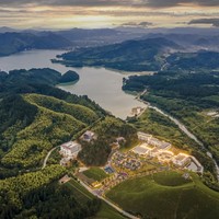 山明水秀里的遛娃宝地，周末不加价！安吉蝶来金乐度假酒店 豪华客房1晚含双早套餐