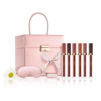 CARSLAN 卡姿兰 甜吻绒雾唇釉礼盒装 (#AM19冷茶玫瑰冻1.7g+#AM17番茄布丁挞1.7g+#AM16甜柿流心派1.7g+#AM15红栗烤布蕾1.7g+#AM14红茶舒芙蕾1.7g+#AM21熔岩布朗尼1.7g)