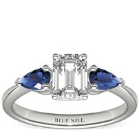 补贴购：Blue Nile 0.90 克拉祖母绿切割钻石+14k铂金经典梨形蓝宝石订婚戒托