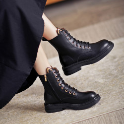 马克华菲新款马丁靴女靴厚底时尚机车靴英伦风春秋小皮靴百搭休闲短靴