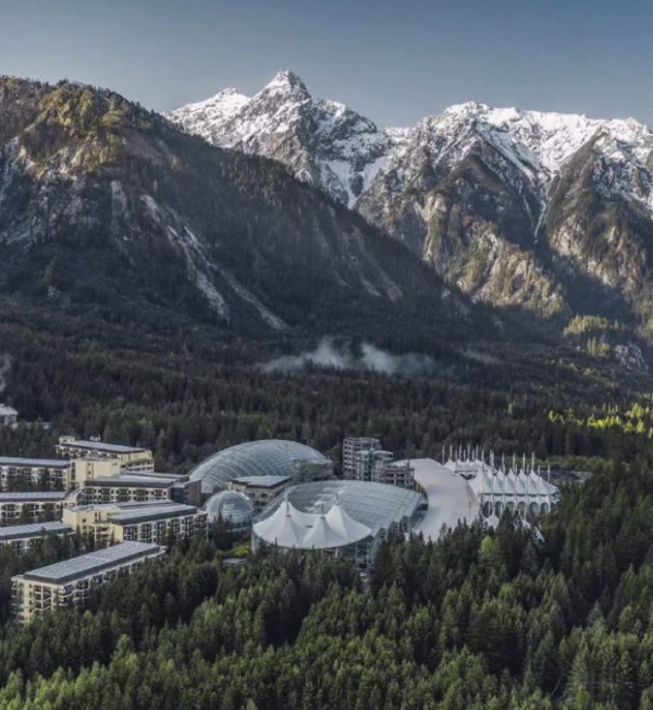 周末不加价九寨天堂洲际大饭店豪华房1晚含早汤池体验1份下午茶