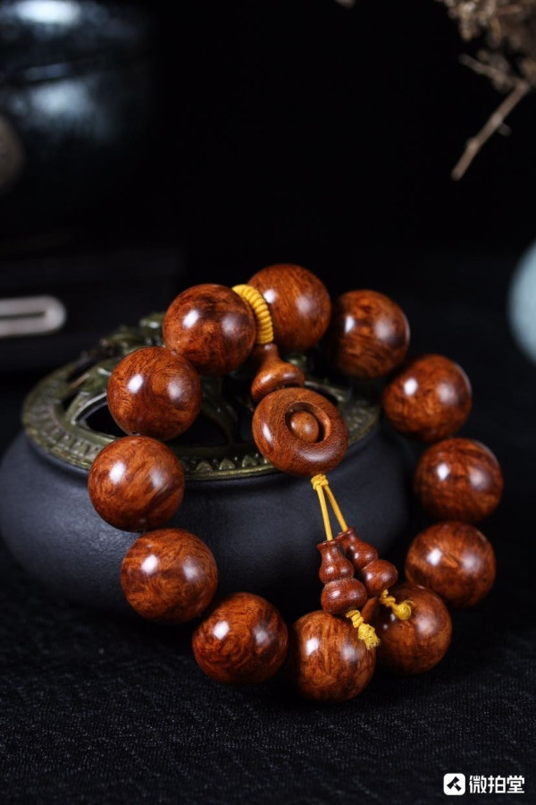 缅甸花梨 2·0瘤疤 手串