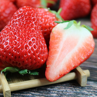 鲜姿 红颜草莓 单果果重20-30g 1.5kg