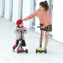 鹿希希 滑板车儿童1-3-6-12岁可坐可滑踏板车 标配 红色