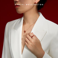 Daniel Wellington 玫瑰金情侣对戒