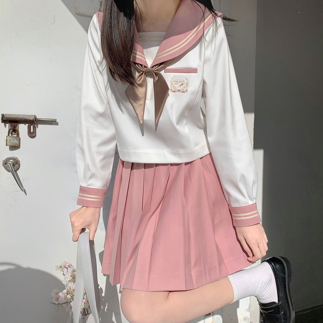 女友约会时老穿JK制服怎么办？这四种伪“DK穿搭”你一定要get！