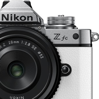 Nikon 尼康 Z fc APS-C画幅 微单相机 纯白色 Z 28mm F2.8 SE 定焦镜头 单头套机