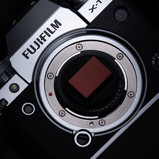 FUJIFILM 富士 X-T4 APS-C画幅 微单相机 银色 单机身 手柄套装