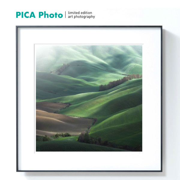 PICA Photo 拾相记 《地球肌肤》摄影收藏波兰艺术家Marcin 33 x 33cm 收藏版画