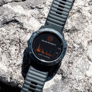 GARMIN 佳明 Fenix 6 运动手表+黑色尼龙表带 黑色 47mm DLC太阳能版