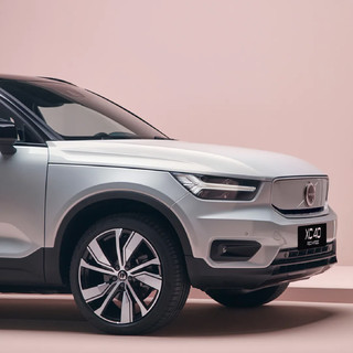 VOLVO 沃尔沃 XC40 纯电动