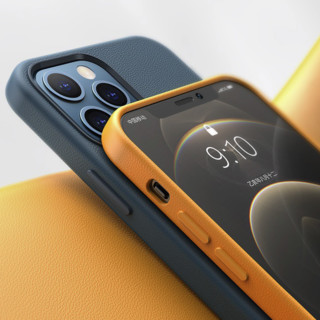 凯宠 iPhone 13 Pro Max 皮革手机壳 金褐色
