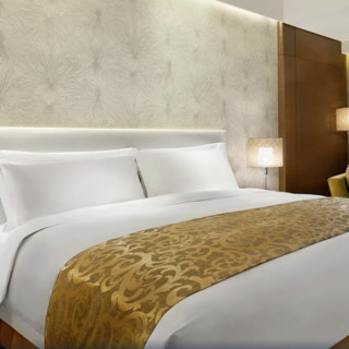 重庆凯宾斯基酒店 高级豪华大床房 1晚 含双早