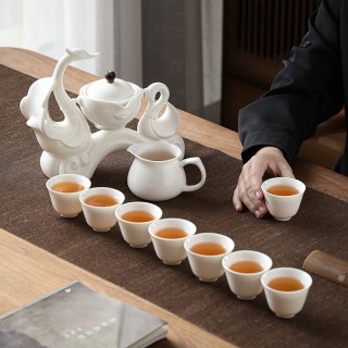 苏氏陶瓷羊脂玉懒人茶具套装中国白瓷功夫茶具天鹅网红款【报价价格评测