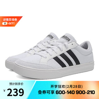 adidas 阿迪达斯 AW3889 男子低帮运动鞋