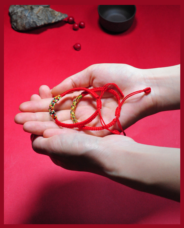 上海博物馆 纯手工编织 本命年 红绳手绳虎