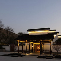 南京夫子庙隐逸水街酒店 特色大床房1晚 含早+午餐+下午茶等