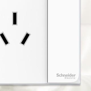 Schneider Electric 施耐德电气 皓呈系列 A3T15_16S_WE_C1 一开三孔16A插座 奶油白