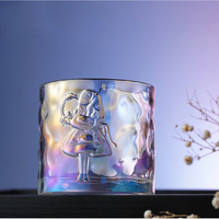 大英博物馆 爱丽丝漫游奇境系列 梦幻炫彩浮雕玻璃杯 8x7.5cm