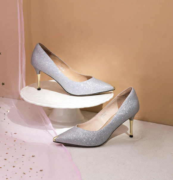 值得买000点评0原创百科词条:秋水伊人 女款西装 622101c076282030