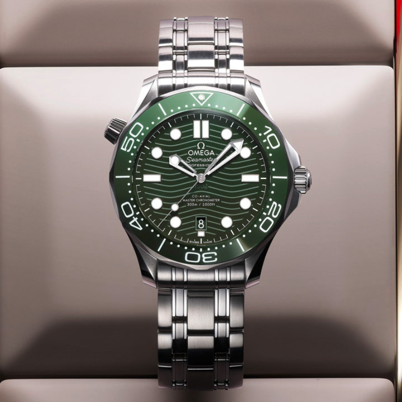 OMEGA 欧米茄 Seamaster海马系列 42毫米自动上链腕表 210.30.42.20.10.001