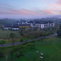 莫干山云谷德信开元名庭酒店 开元云谷大床房1晚 含早+正餐