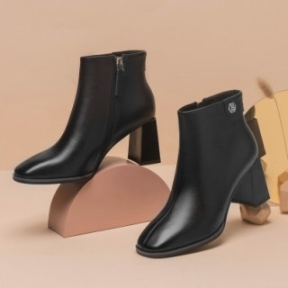 商品首页>红蜻蜓>女士休闲鞋>女鞋>服饰鞋包>百科首页