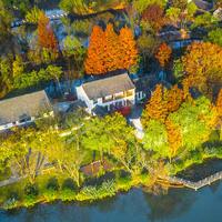 杭州西溪十里芳菲主题度假村落 芳霏特色房1晚 含每日晚安点心+首日迷你吧畅饮+欢迎礼包等