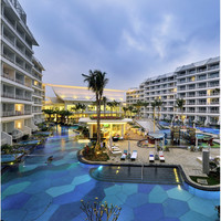 三亚亚龙湾迎宾馆酒店 至尊池景房2晚 含早+火锅双人餐+穿梭巴士等