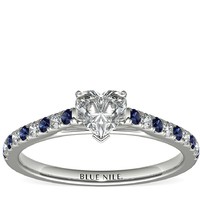Blue Nile 0.50克拉心形钻石+Riviera 微密钉蓝宝石与钻石订婚戒指